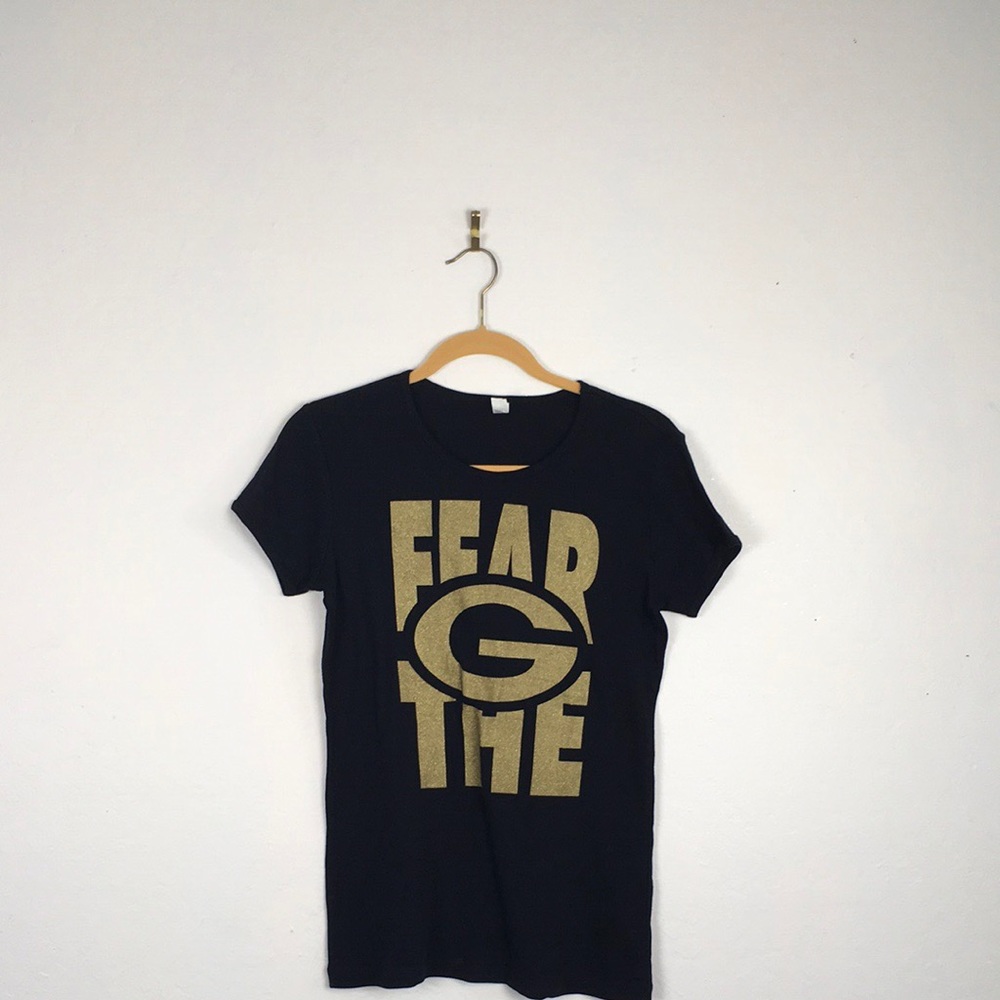 Bella Black T-shirt